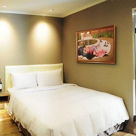 טאיצ'ונג Garden Hotel מראה חיצוני תמונה