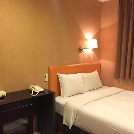 טאיצ'ונג Garden Hotel מראה חיצוני תמונה