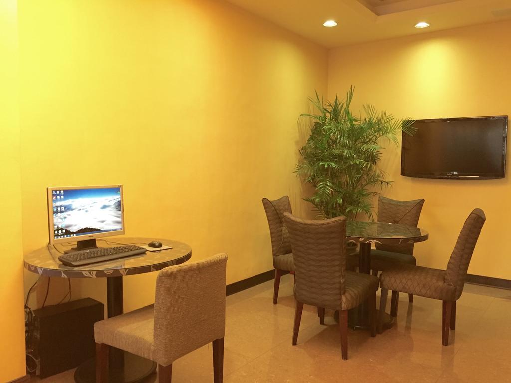 טאיצ'ונג Garden Hotel מראה חיצוני תמונה