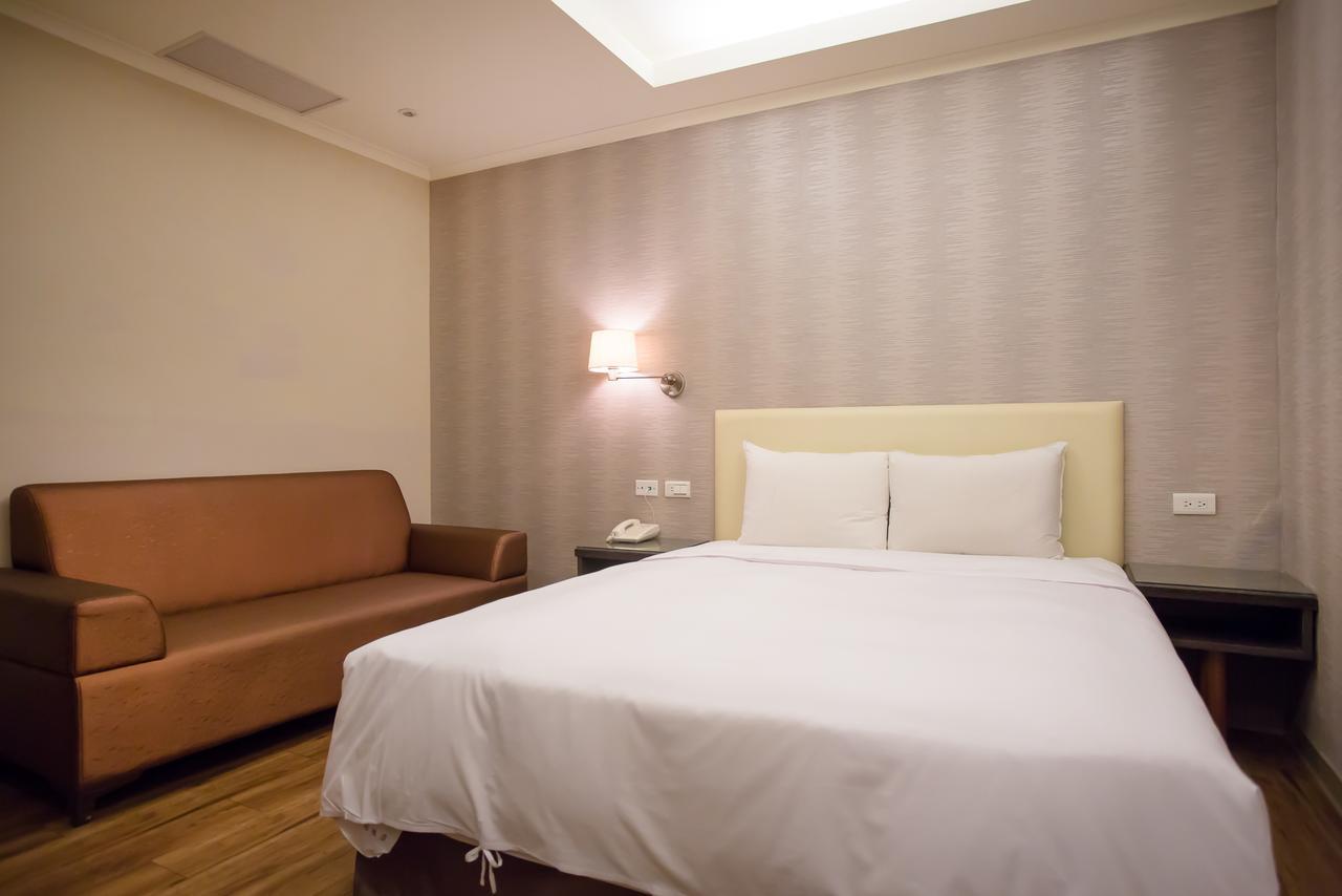 טאיצ'ונג Garden Hotel מראה חיצוני תמונה