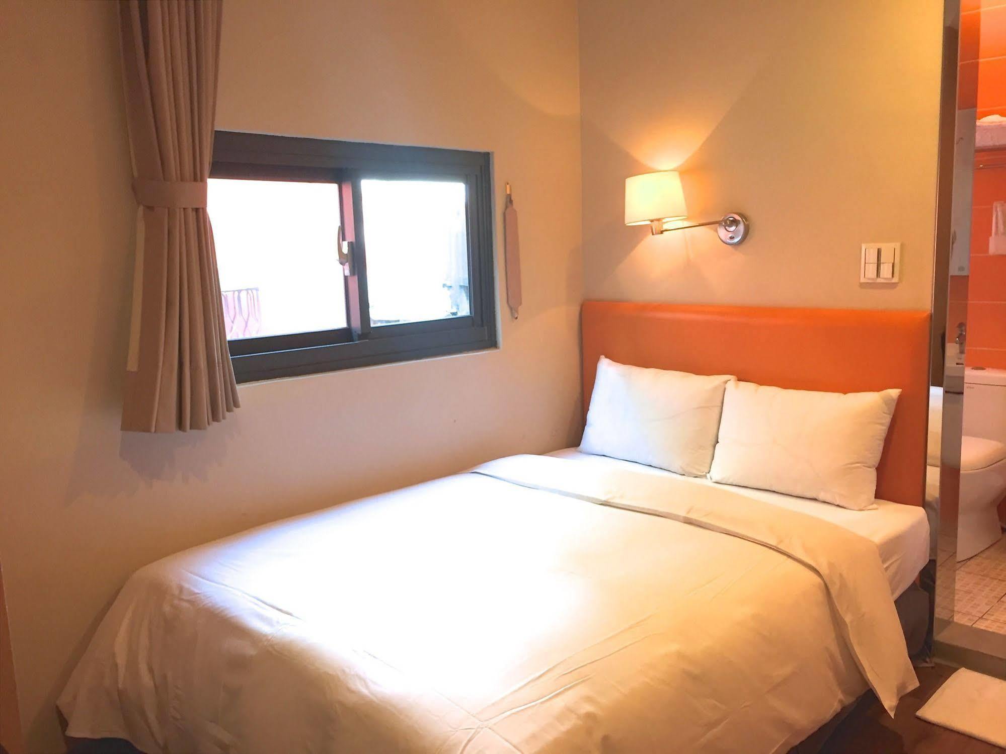 טאיצ'ונג Garden Hotel מראה חיצוני תמונה