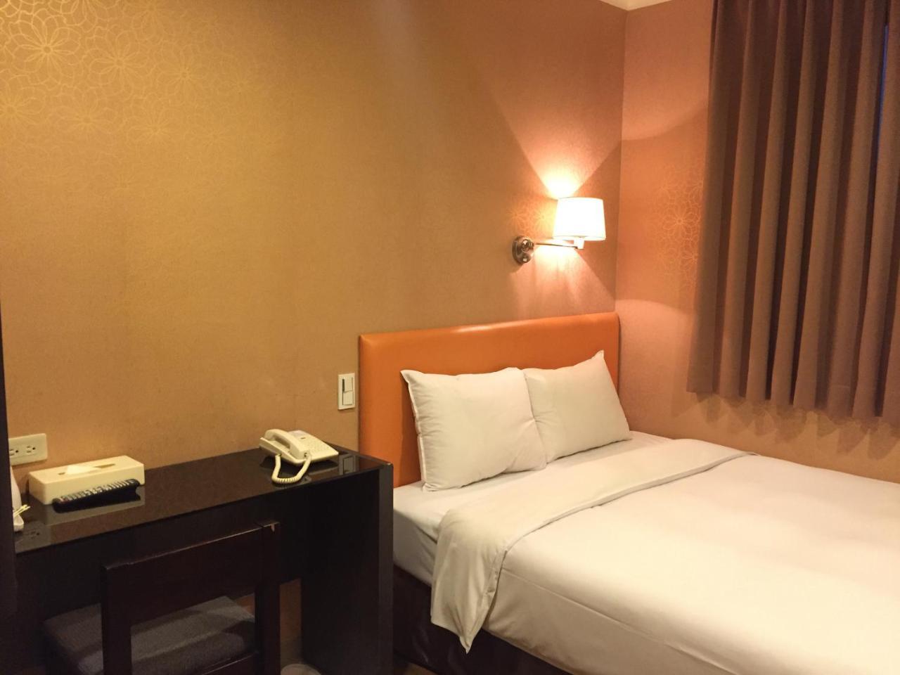 טאיצ'ונג Garden Hotel מראה חיצוני תמונה
